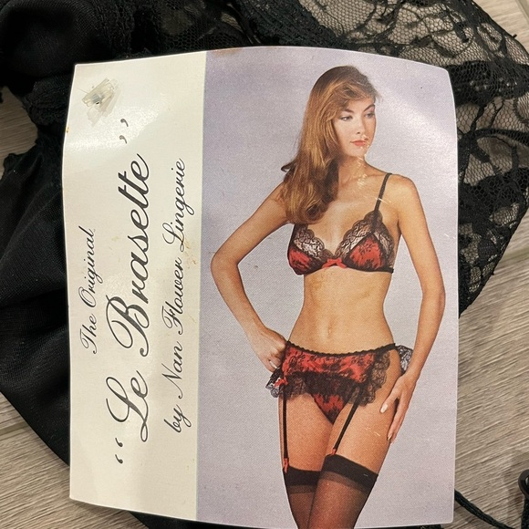 Vintage 1950s The Original “Le Brasette”By Nan Flower Bra Panty Stocking Garter - Picture 2 of 5